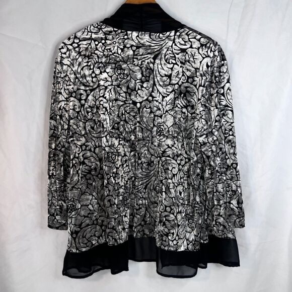 Chicos Easywear Silver Velvet Open Front Cardigan Dressy Cocktail Size 2-12/14 - Picture 2 of 11